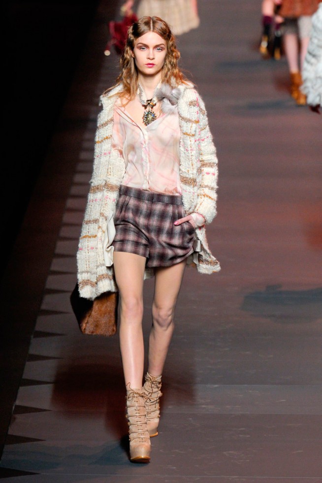 desfiles-dior-parisinverno2011rtw-119