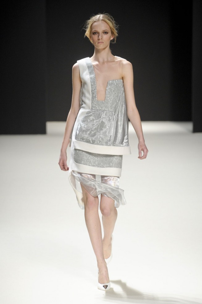 desfiles-pedrolourenco-parisinverno2011rtw-118