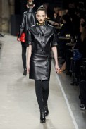desfiles-loewe-parisinverno2011rtw-113
