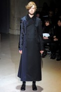 desfiles-commedesgarcon-parisinverno2011rtw-03