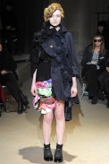 desfiles-commedesgarcon-parisinverno2011rtw-06