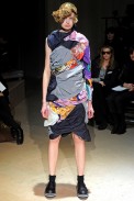 desfiles-commedesgarcon-parisinverno2011rtw-15