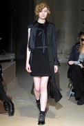 desfiles-commedesgarcon-parisinverno2011rtw-17