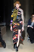 desfiles-commedesgarcon-parisinverno2011rtw-23