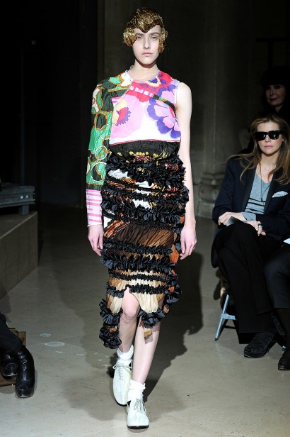desfiles-commedesgarcon-parisinverno2011rtw-24