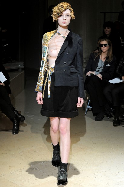 desfiles-commedesgarcon-parisinverno2011rtw-28