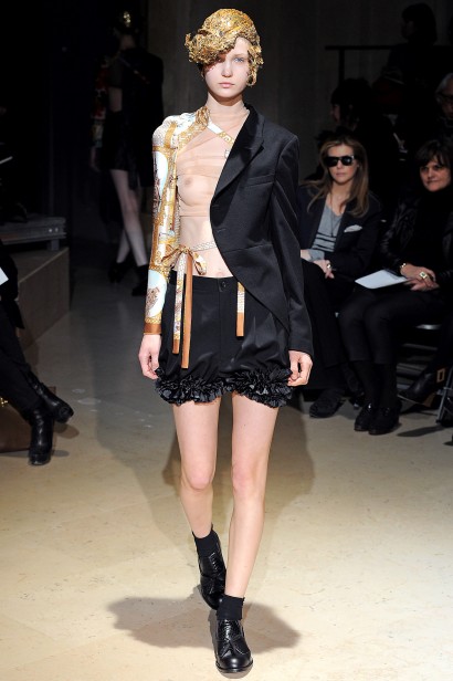 desfiles-commedesgarcon-parisinverno2011rtw-30