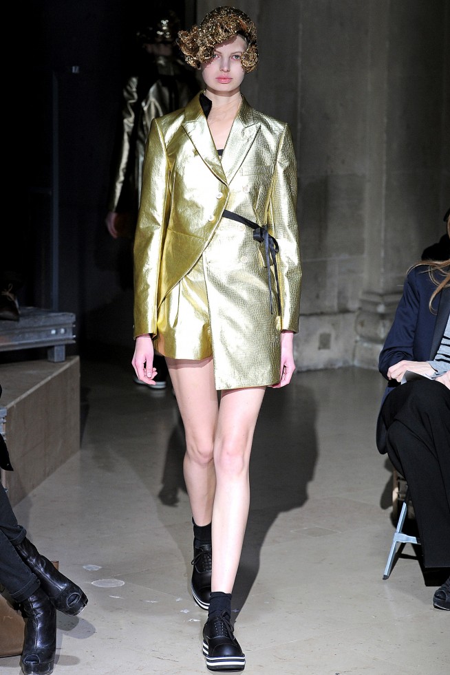 desfiles-commedesgarcon-parisinverno2011rtw-34