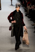 desfiles-jpgaultier-parisinverno2011rtw-117