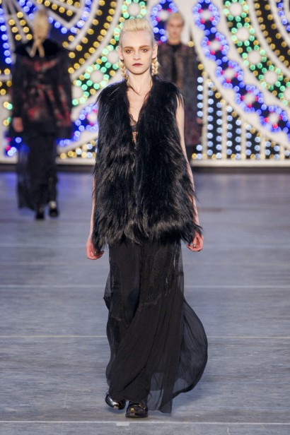 desfiles-kenzo-parisinverno2011rtw-163