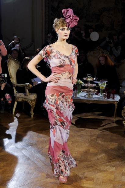 desfiles-jgalliano-parisinverno2011rtw-145
