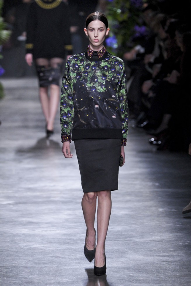 desfiles-givenchy-parisinverno2011rtw-143