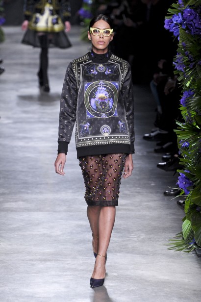 desfiles-givenchy-parisinverno2011rtw-171