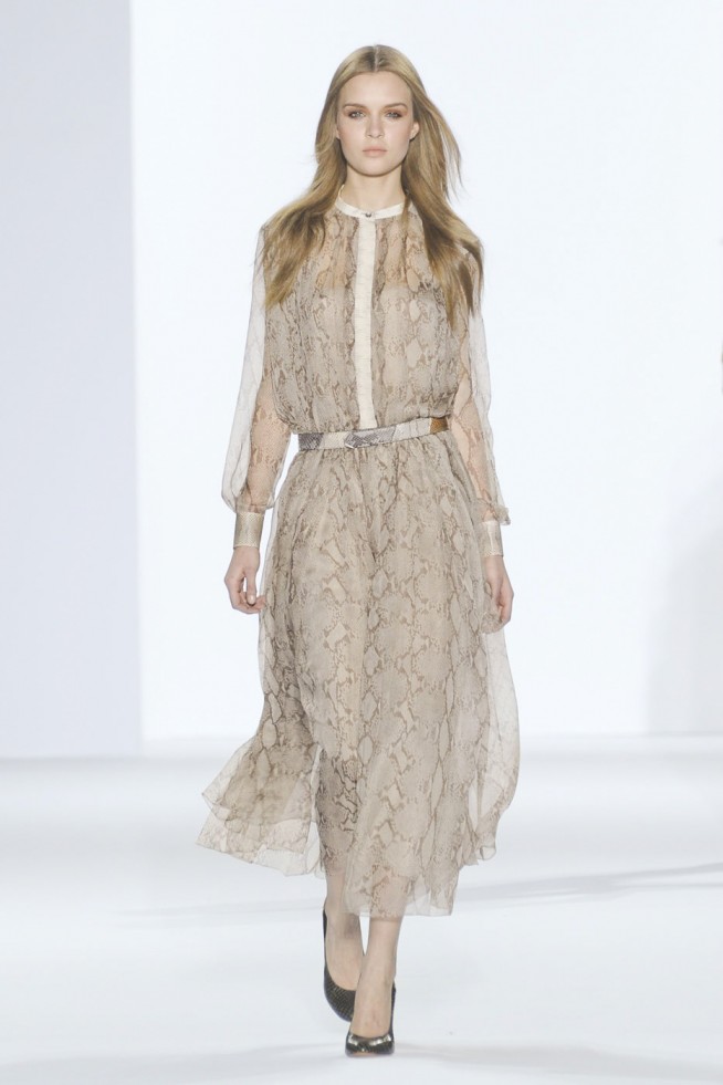 desfiles-chloe-parisinverno2011rtw-142
