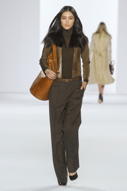 desfiles-chloe-parisinverno2011rtw-154