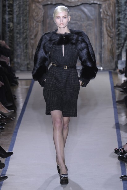 desfiles-ysl-parisinverno2011rtw-147
