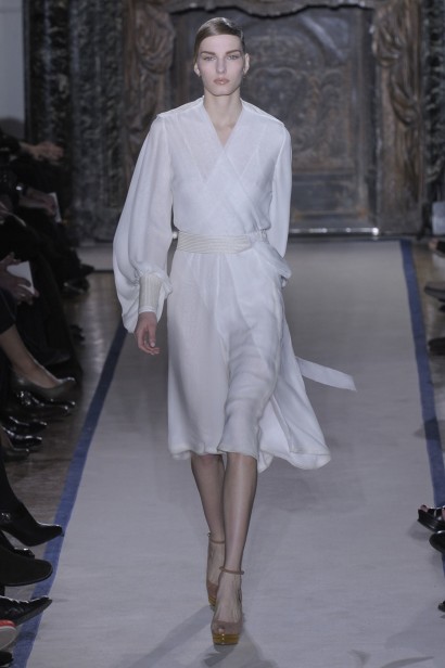 desfiles-ysl-parisinverno2011rtw-163