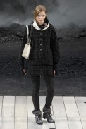 desfiles-chanel-parisinverno2011rtw-146