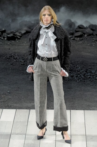 desfiles-chanel-parisinverno2011rtw-151