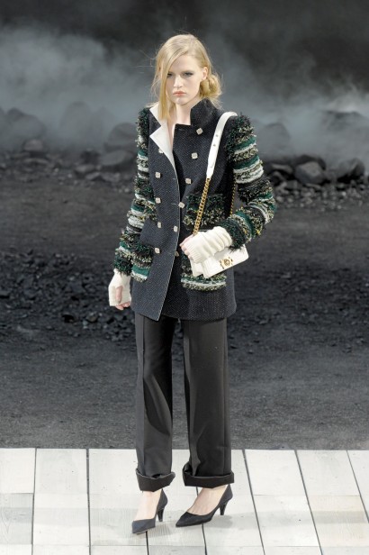 desfiles-chanel-parisinverno2011rtw-157