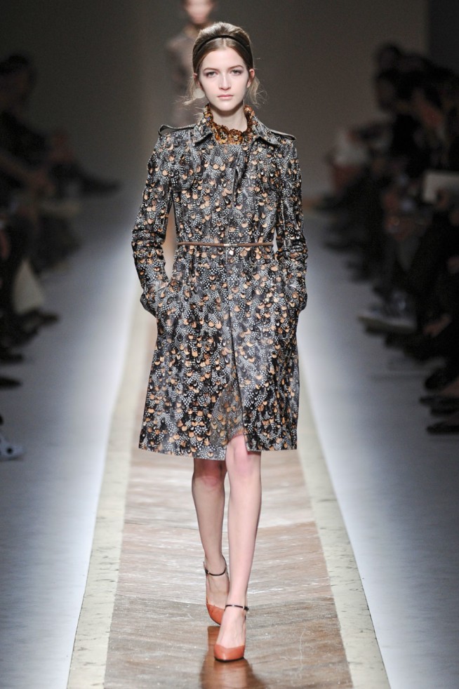 desfiles-valentino-parisinverno2011rtw-169