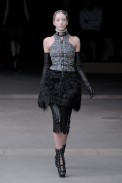 desfiles-mcqueen-parisinverno2011rtw-140