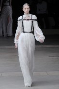 desfiles-mcqueen-parisinverno2011rtw-162