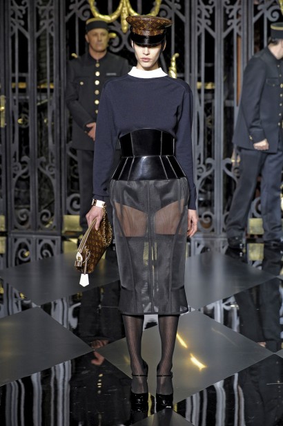 desfiles-louisvuitton-parisinverno2011rtw-134