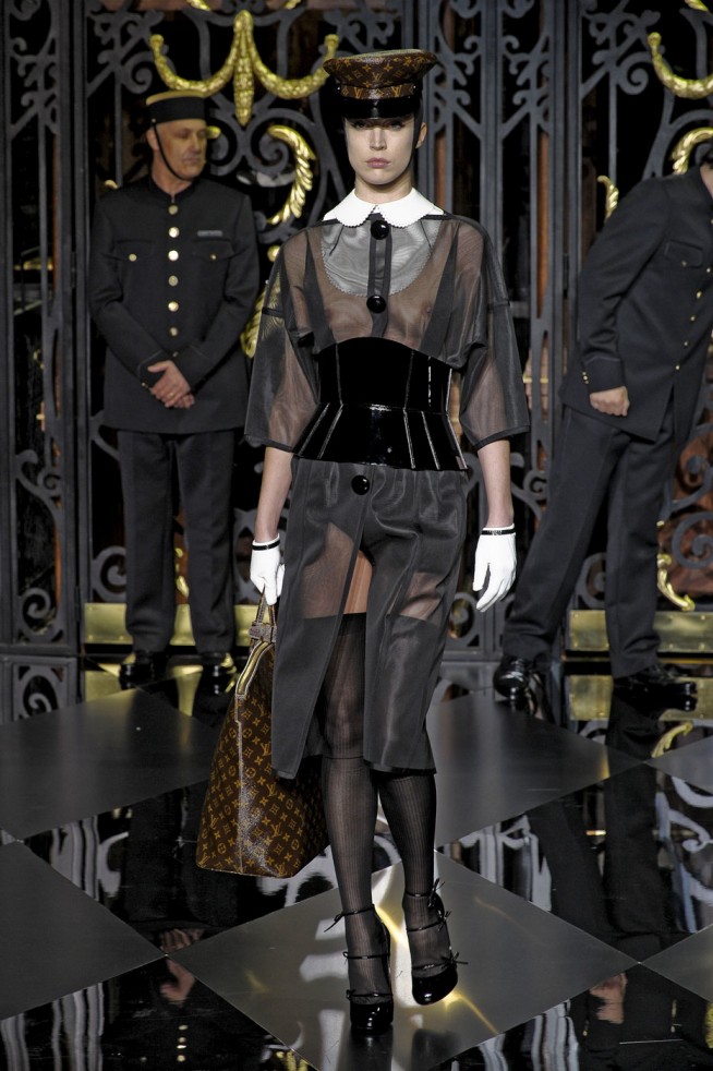 desfiles-louisvuitton-parisinverno2011rtw-135