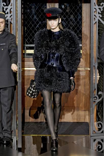 desfiles-louisvuitton-parisinverno2011rtw-162