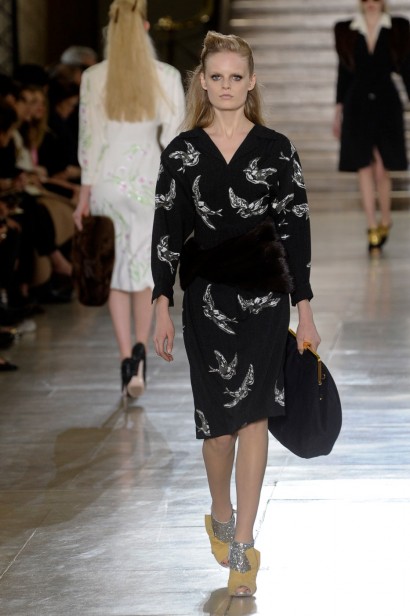 desfiles-miumiu-parisinverno2011rtw-154