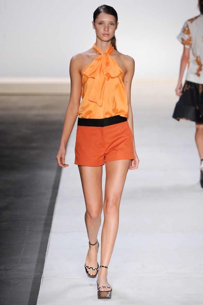desfile-andreamarques-fashionrioverao2012-112