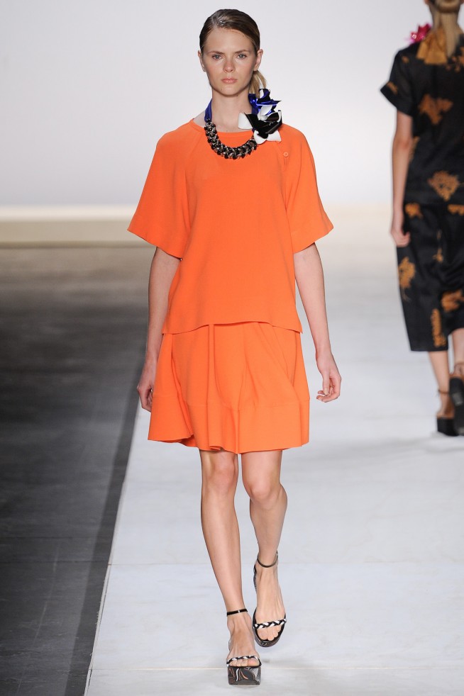 desfile-andreamarques-fashionrioverao2012-114
