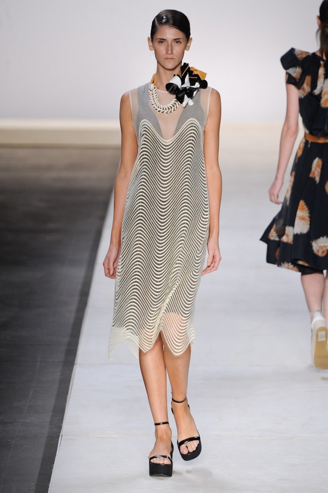 desfile-andreamarques-fashionrioverao2012-122