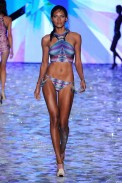 desfile-triya-fashionrioverao2012-102