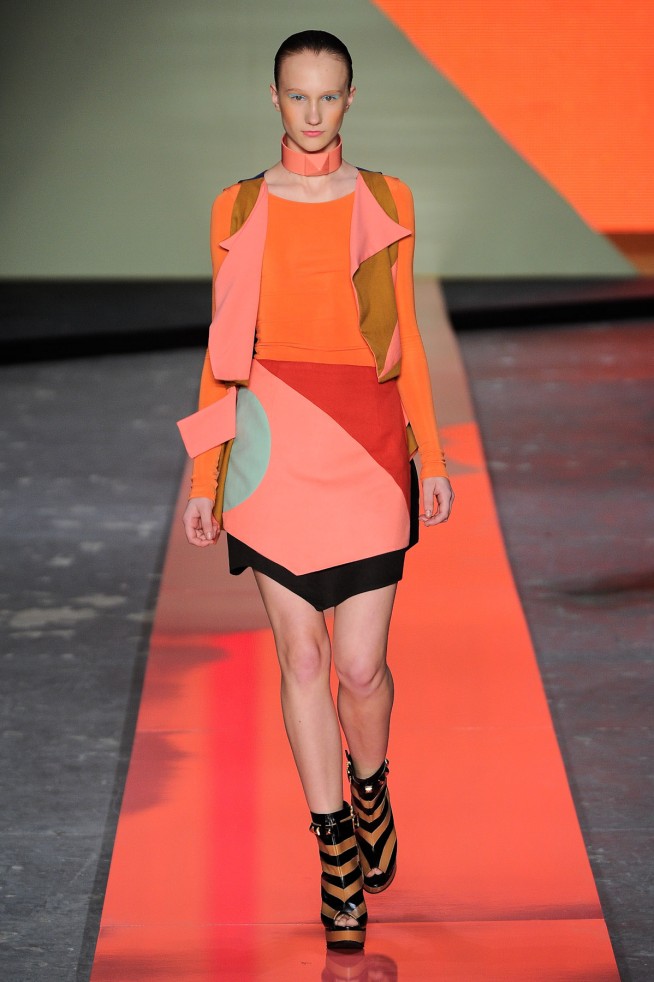 desfile-giuliaborges-fashionrioverao2012-116