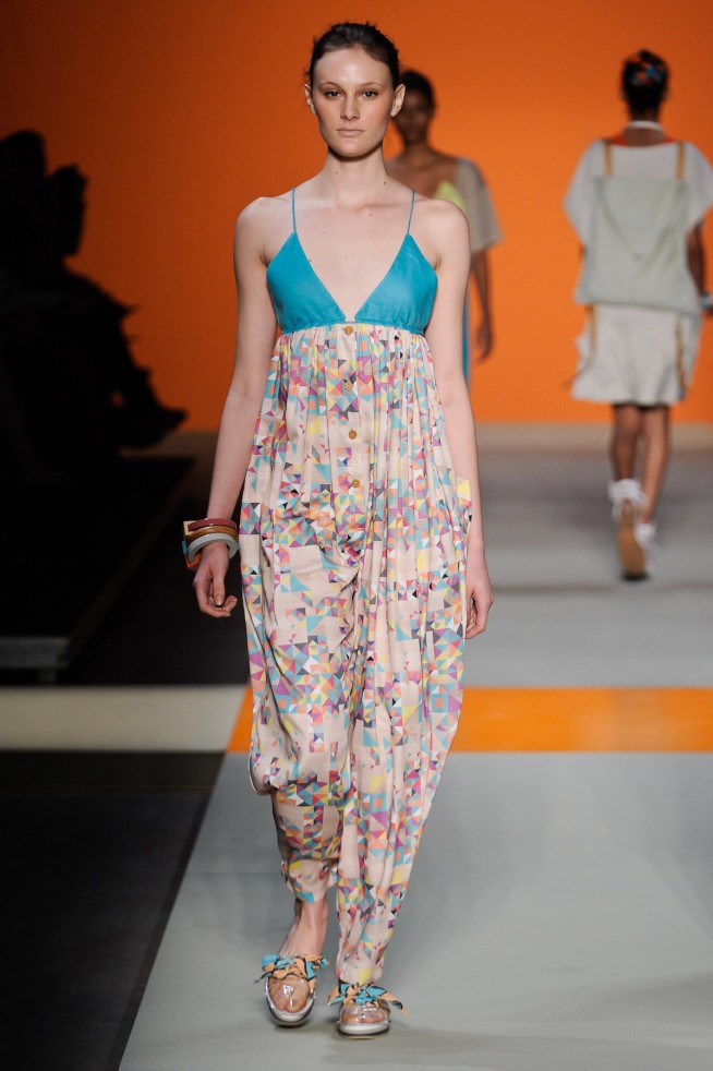 desfile-cantao-fashionrioverao2012-111