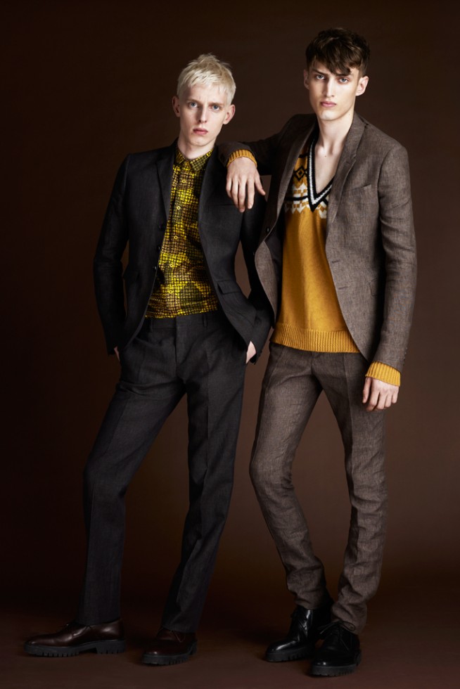 desfile-burberry-resort2012-20