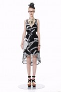 desfile-marcbymarc-resort2012-31