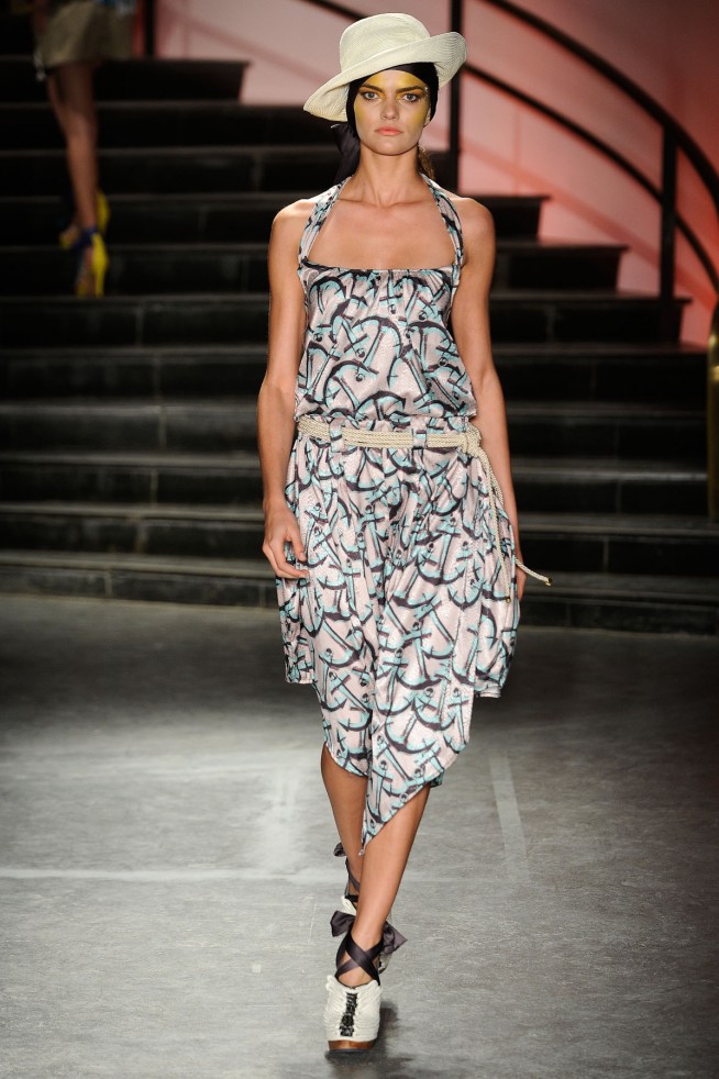 desfile-karinfeller-casadecriadoresverao2012-118