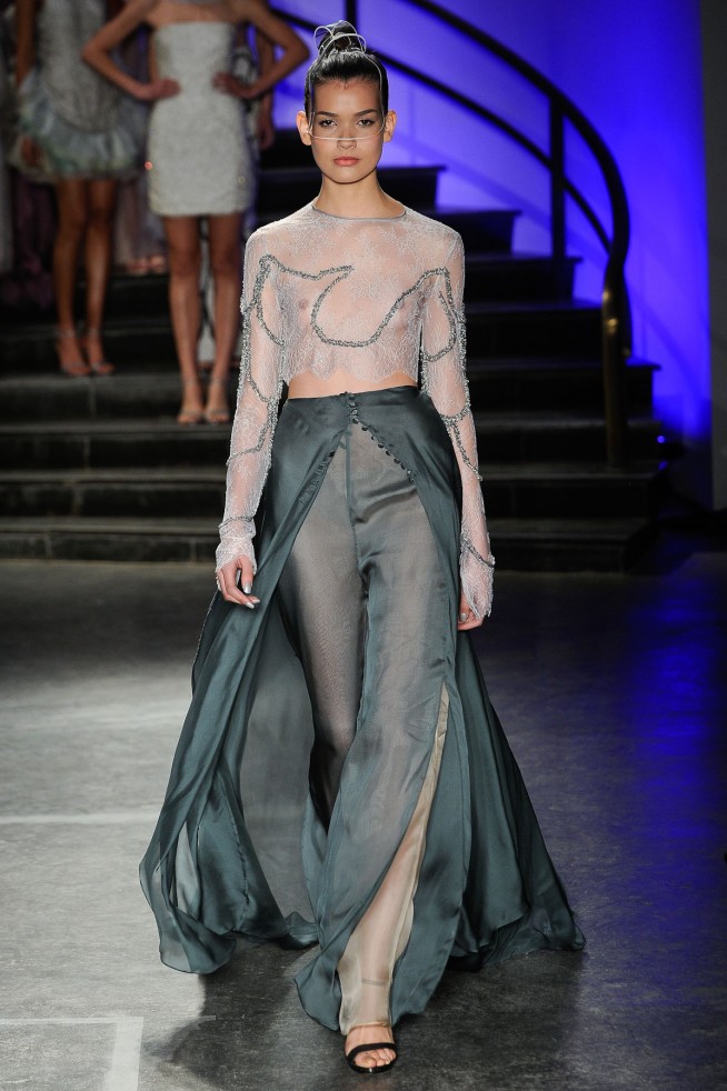 desfile-rrosner-casadecriadoresverao2012-107