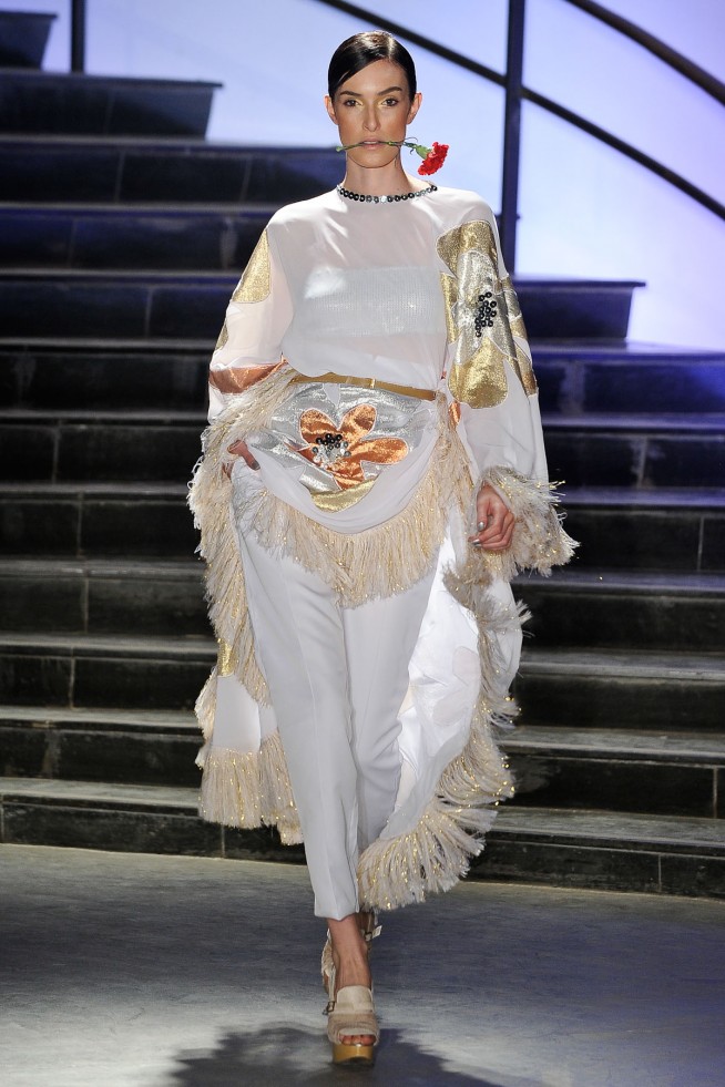 desfile-walerioaraujo-casadecriadoresverao2012-117