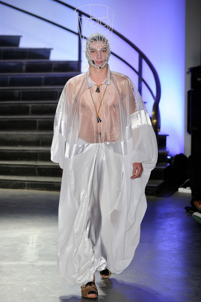 desfile-walerioaraujo-casadecriadoresverao2012-121