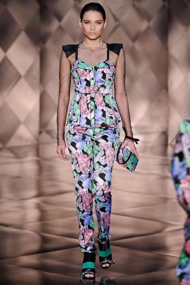 desfile-reinaldolourenco-saopaulofashionweek2012-116