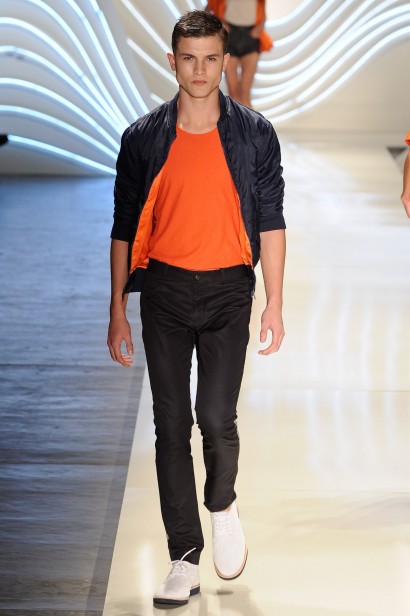 desfile-colcci-saopaulofashionweek2012-102