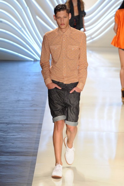 desfile-colcci-saopaulofashionweek2012-105