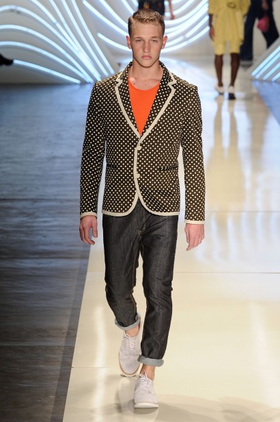 desfile-colcci-saopaulofashionweek2012-134