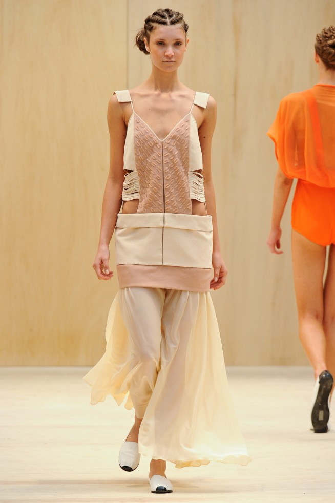 desfile-paularaia-saopaulofashionweek2012-104