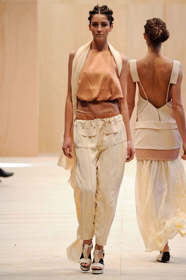 desfile-paularaia-saopaulofashionweek2012-106