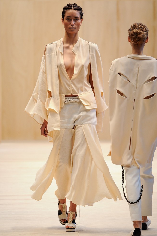 desfile-paularaia-saopaulofashionweek2012-112